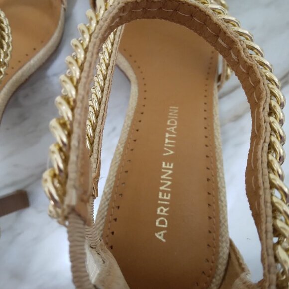 Adrienne Vittadini | Square Toe Geoff Sandal Heel Chain Detail Natural | Size 9 - Picture 9 of 13